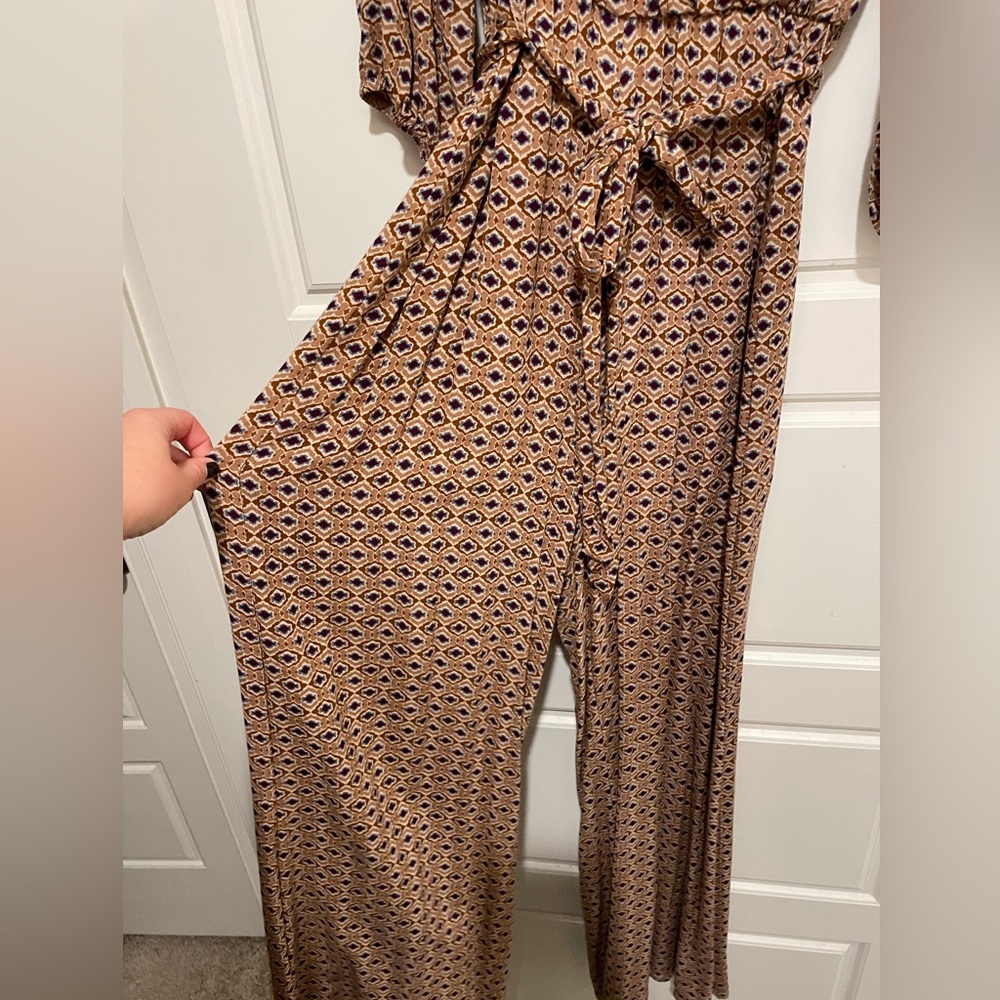 ⭐️ Retro jumpsuit with attached belt⭐️